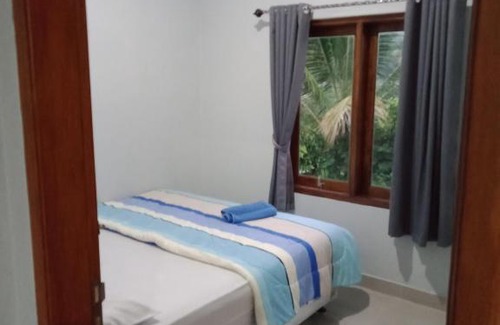 Pelabuhan Ratu Maison | Guest house Villa losso