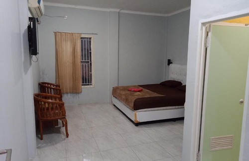 Pelabuhan Ratu Maison | Guest house Villa losso