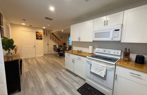 Mangonia Park Maison | Guest house West Palm Beach 2br/1.5 bath