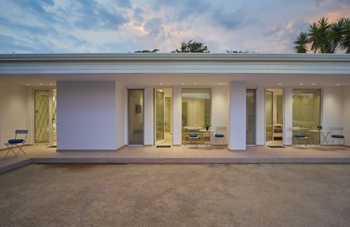 Agropoli Maison | Guest house with swimming pool surrounded by greenery, 500 meters from Trentova Bay.