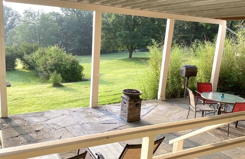 Watkins Glen Appartement | Rose Hill Estate Guest Quarters Apt Vue sur le lac / Parc national / Exploitations vinicoles / Circuit de course /