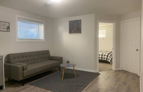 Regina Maison | Guest Suite -home Away From Home