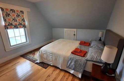 Gloucester Appartement | Guest suite in historical district