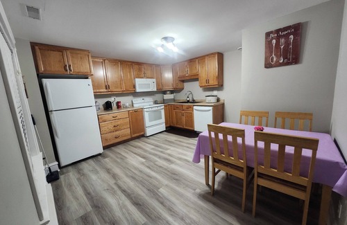 Fredericton Maison | Private Guest Suite—Pool Table, Full Kitchen, Deck