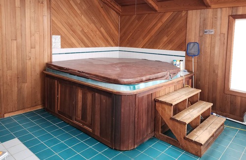 Northeast Philadelphia Maison | Guest Suite Serenity