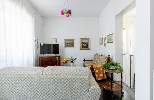 Pisa Appartement | GuestHost - Station Oasis with Parking and Garden