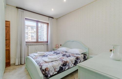 Santa Rita Appartement | GuestHost - Stylish Retrò Apartment X6 in Turin