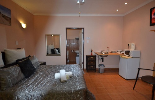 Emalahleni Maison | Guesthouse 4U