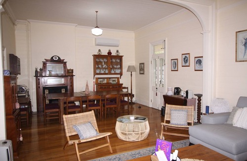Ballina Maison | Belle maison en face de la rivière et du centre aquatique et toboggan