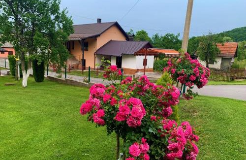 Perusic Maison | Guesthouse Diva Grabovčeva