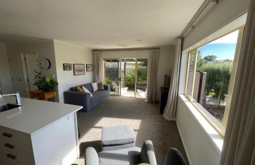 Papamoa Beach Appartement | Guesthouse in Papamoa Beach