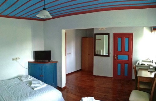 Mikro Papigko Maison | Guesthouse IRO