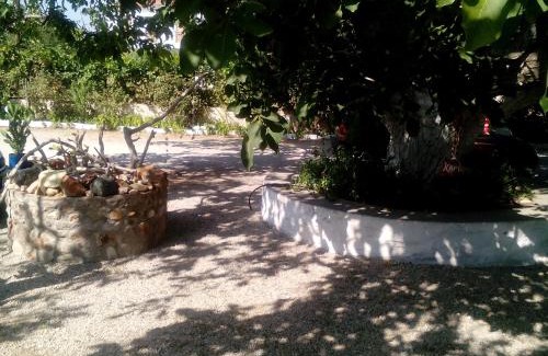 Eresos-Antissa Maison | Guesthouse Karidia