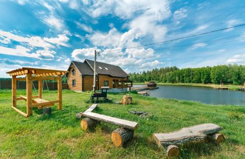 Nebelytsya Maison | GuestHouse on the Lake with Bathhouse 70 km from Kiev