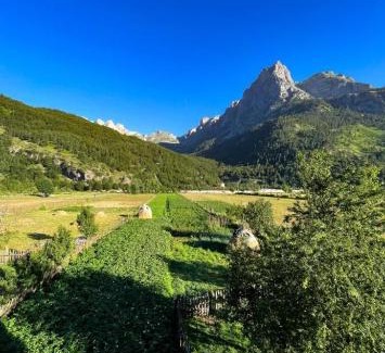 Valbone Maison | Guesthouse Skender Selimaj