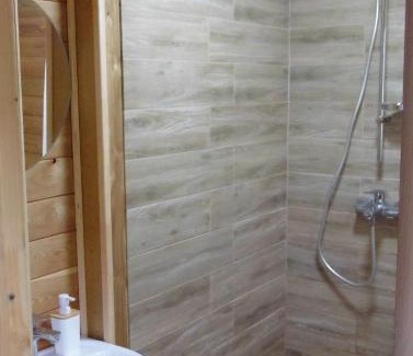 Bzhid Maison | Guesthouse Sunrise