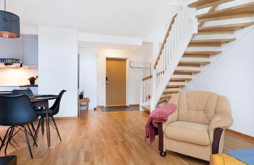 Pitea Appartement | Guestly Homes - 3BR City Charm