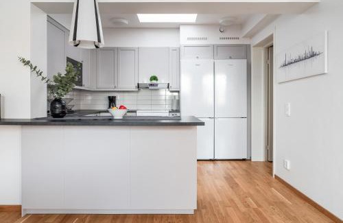 Pitea Appartement | Guestly Homes - 3BR City Charm