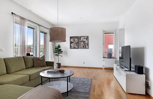 Pitea Appartement | Guestly Homes - 3BR Modern Apartment