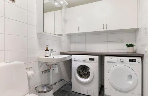 Pitea Appartement | Guestly Homes - 3BR Modern Apartment