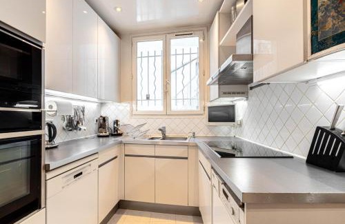 Chaussee-d'Antin Appartement | GuestReady - A Slice of Parisian Paradise