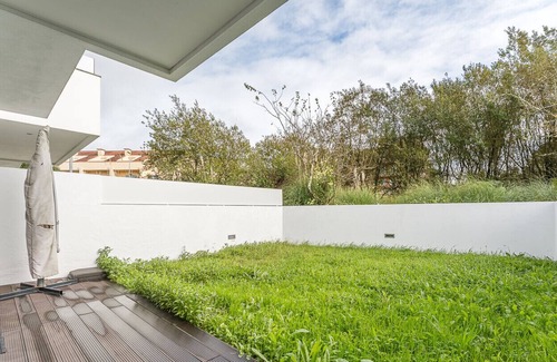 Gulpilhares Maison | GuestReady - Amazing Family house with a garden