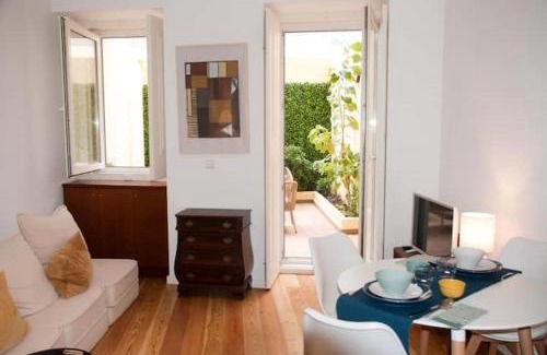 Restelo Appartement | GuestReady - Charming stay with a garden