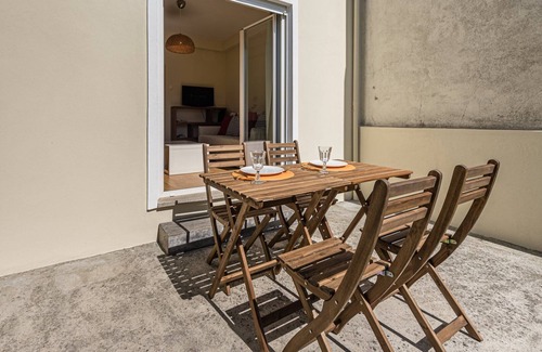 Vilarinha Appartement | GuestReady - City Park Garden & Beach House