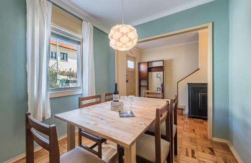 Vilarinha Appartement | GuestReady - City & Beach Garden Home