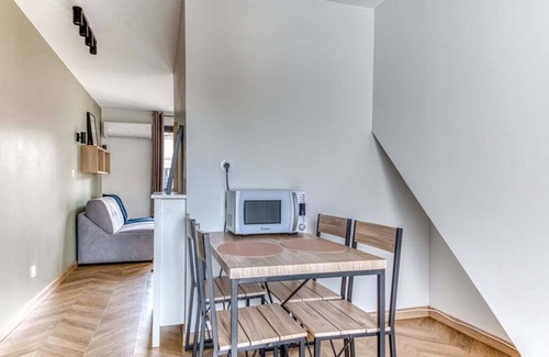 Leon Blum - Bon Coin Appartement | GuestReady - Cosy Studio with Terrace for 2