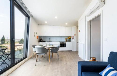 Aveiro Appartement | GuestReady - Modern Aveiro nook