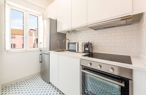 Restelo Appartement | GuestReady - 1BR Neoclassical Suite - 1D - Aide