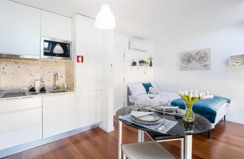 Aveiro Appartement | GuestReady - Ria Reflection Studio F