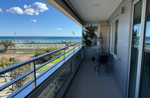 Diagonal Mar i el Front Maritim del Poblenou Appartement | GuestReady - Apt avec vue sur la mer et terrasse