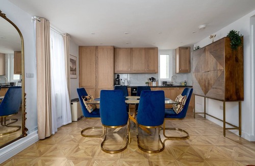 Prince's Appartement | GuestReady - Séjour avec vue sur le Parlement