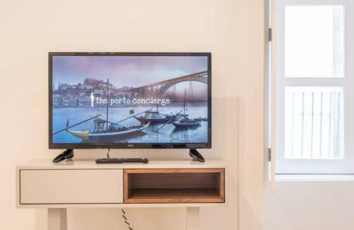 Uniao de Freguesias do Centro Appartement | GuestReady - The New Yellow Ledbetter