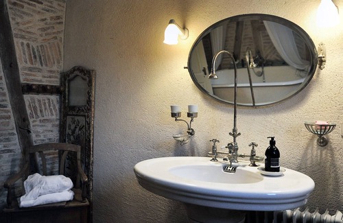 Merigny Lit Et Petit-Déjeuner | Guestroom Communauté de communes Brenne - Val de Creuse-Ingrandes, studio flat, 2 persons