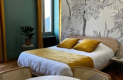 La Fleche Lit Et Petit-Déjeuner | Guestroom La Flèche, studio flat, 4 persons