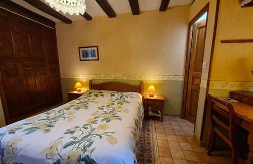Saulnay Lit Et Petit-Déjeuner | Guestroom Saulnay, studio flat, 2 persons