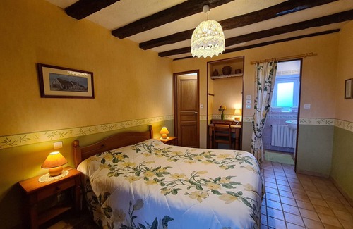 Saulnay Lit Et Petit-Déjeuner | Guestroom Saulnay, studio flat, 2 persons