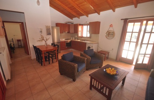 Kissamos Appartement | Les clients l'appellent "un petit paradis"