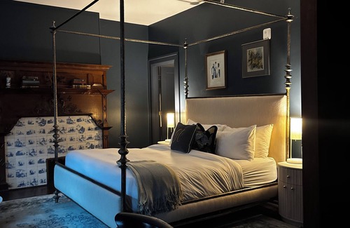 Gayborhood Hôtel | Guild House Hotel