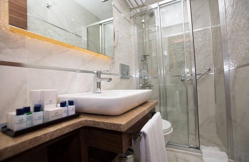 Nilufer Hôtel | Guler Park Hotel
