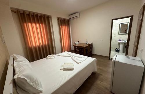 Kruje Maison | Guni Inn