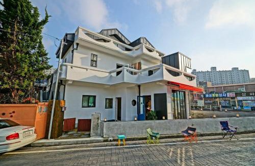 Gunsan Maison | Gunsan Snoring Dalmong Guesthouse
