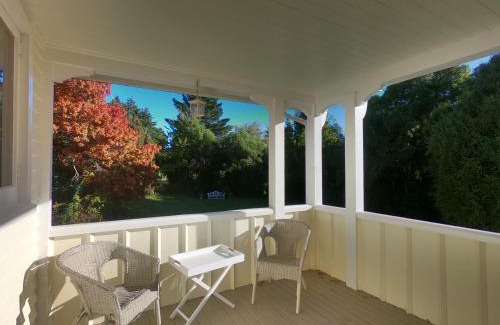 Windwhistle Maison | Gunyah Country Estate