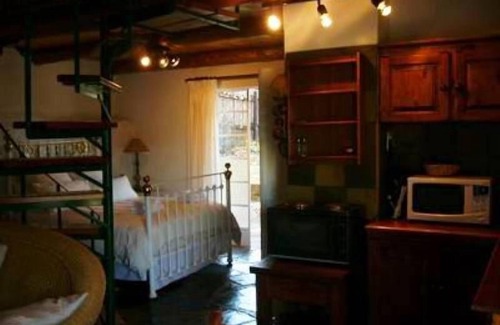 Rhenosterhoek Maison | Gunyatoo Trout Farm & Guest Lodge