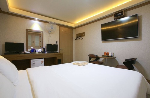 Guri Hôtel | Guri K