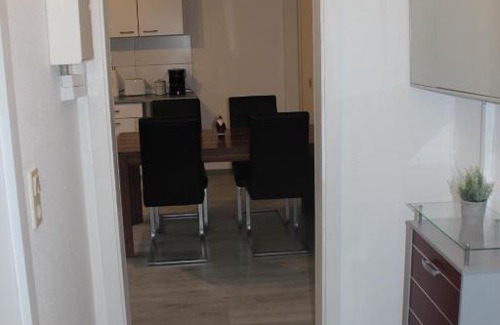 Kaiserslautern Appartement | Gut gelegenes Appartment mit Wifi, Parkplatz, Wama, Trockner usw.