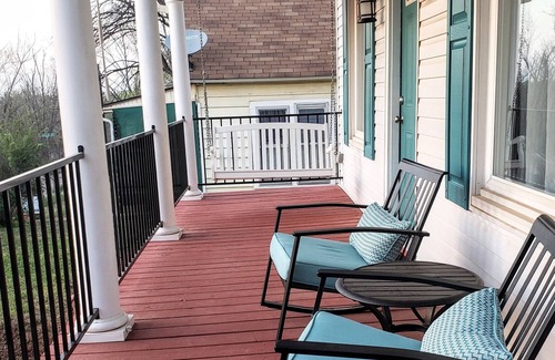 Guthrie Maison | Guthrie Charm / Dog Friendly / Red Brick District